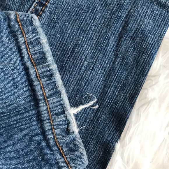 TOPSHOP Moto High Rise Skinny Distressed Jeans - Picture 4 of 6